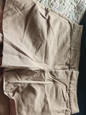 Old Navy Pixie High-Rise Shorts in Beige